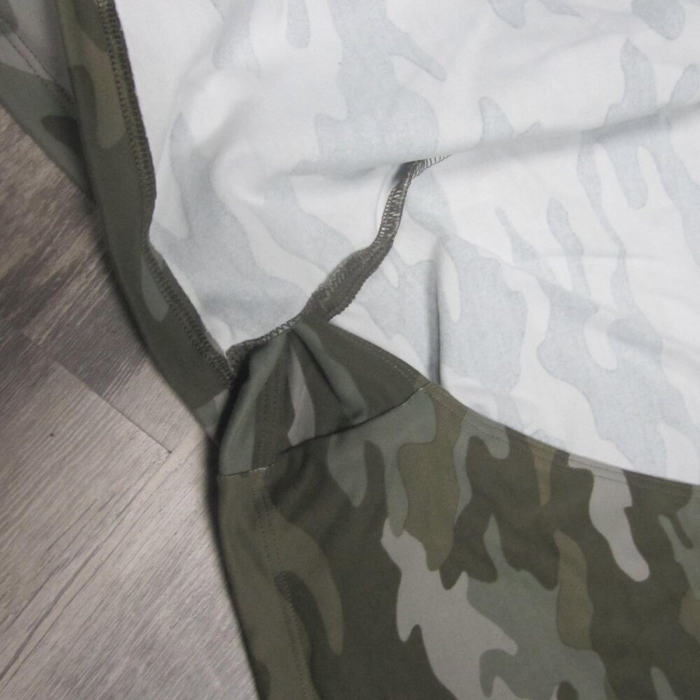 PINK Victoria's Secret Women's Camouflage Wrap Top - Picture 4 of 6